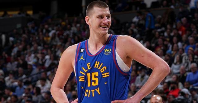 b体育-【观察】赛季过半！官方最新实力榜 湖人冲到第15